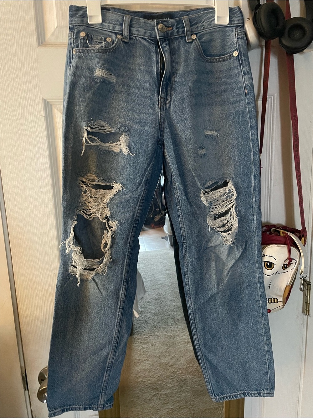 Aeropostale Distressed Women's Blue Denim Jeans